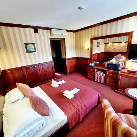P7 Apartment *