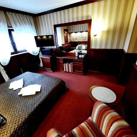 Apartment P7 *